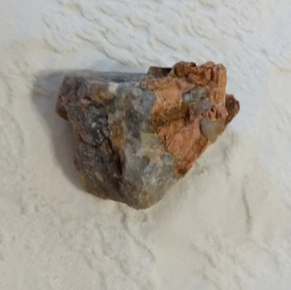 Raw Colorado smoke milk agate - Picture 3 of 8